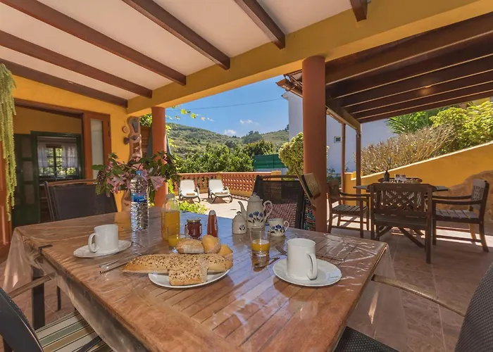 Semesterbostad El Zumacal Valleseco